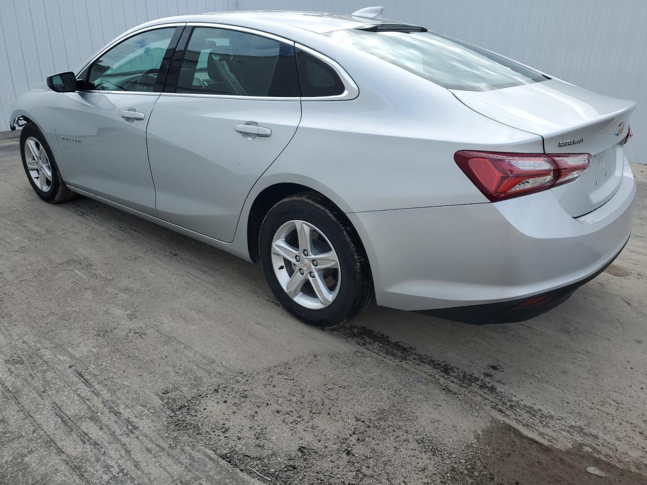 Image 2 of 2022 CHEVROLET MALIBU LT 2022 with VIN 1G1ZD5ST2NF176853