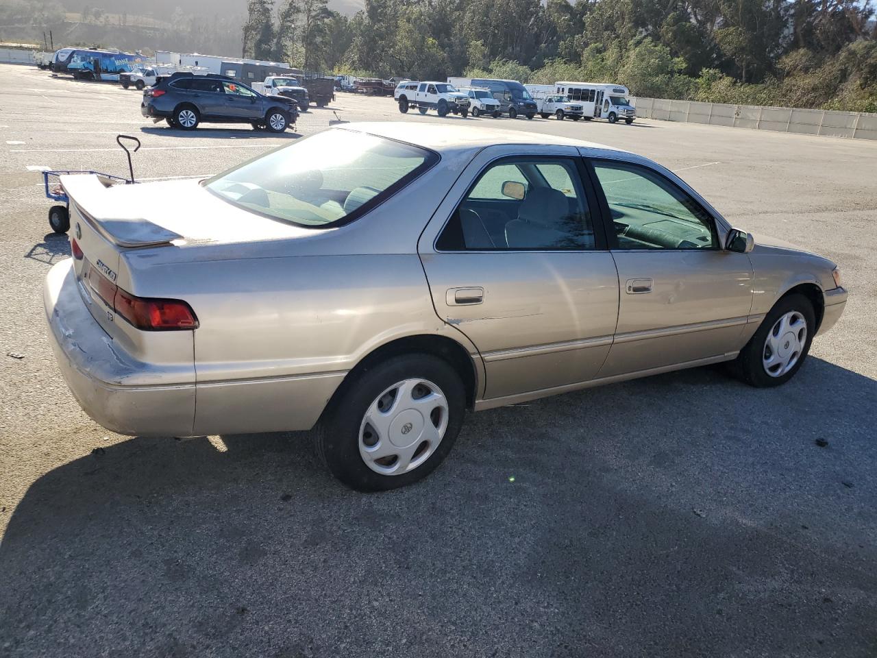 Изображение 3 1998 TOYOTA CAMRY CE 1998 с VIN 4T1BF22K7WU040672