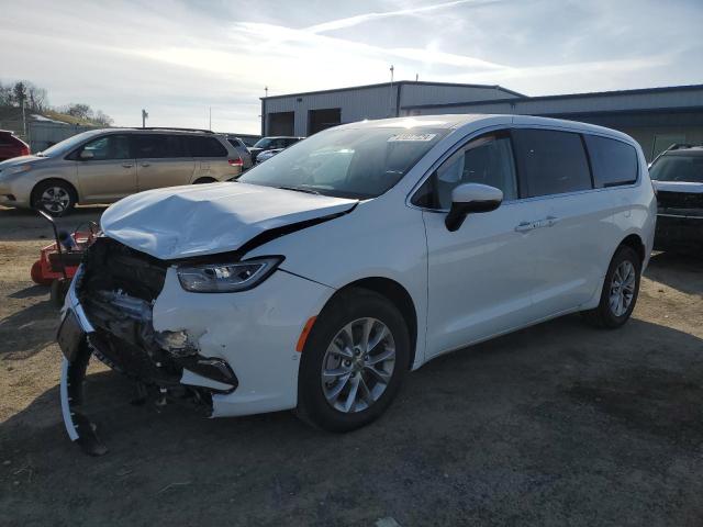 Image 1 of 2023 CHRYSLER PACIFICA TOURING L 2023 with VIN 2C4RC3BG9PR589835