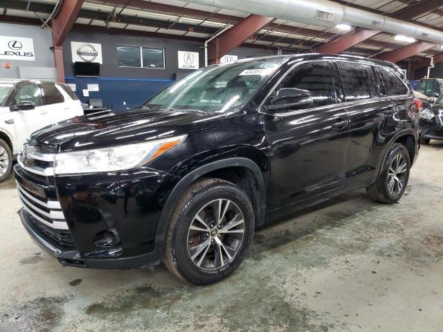 Изображение 2017 TOYOTA HIGHLANDER LE 2017