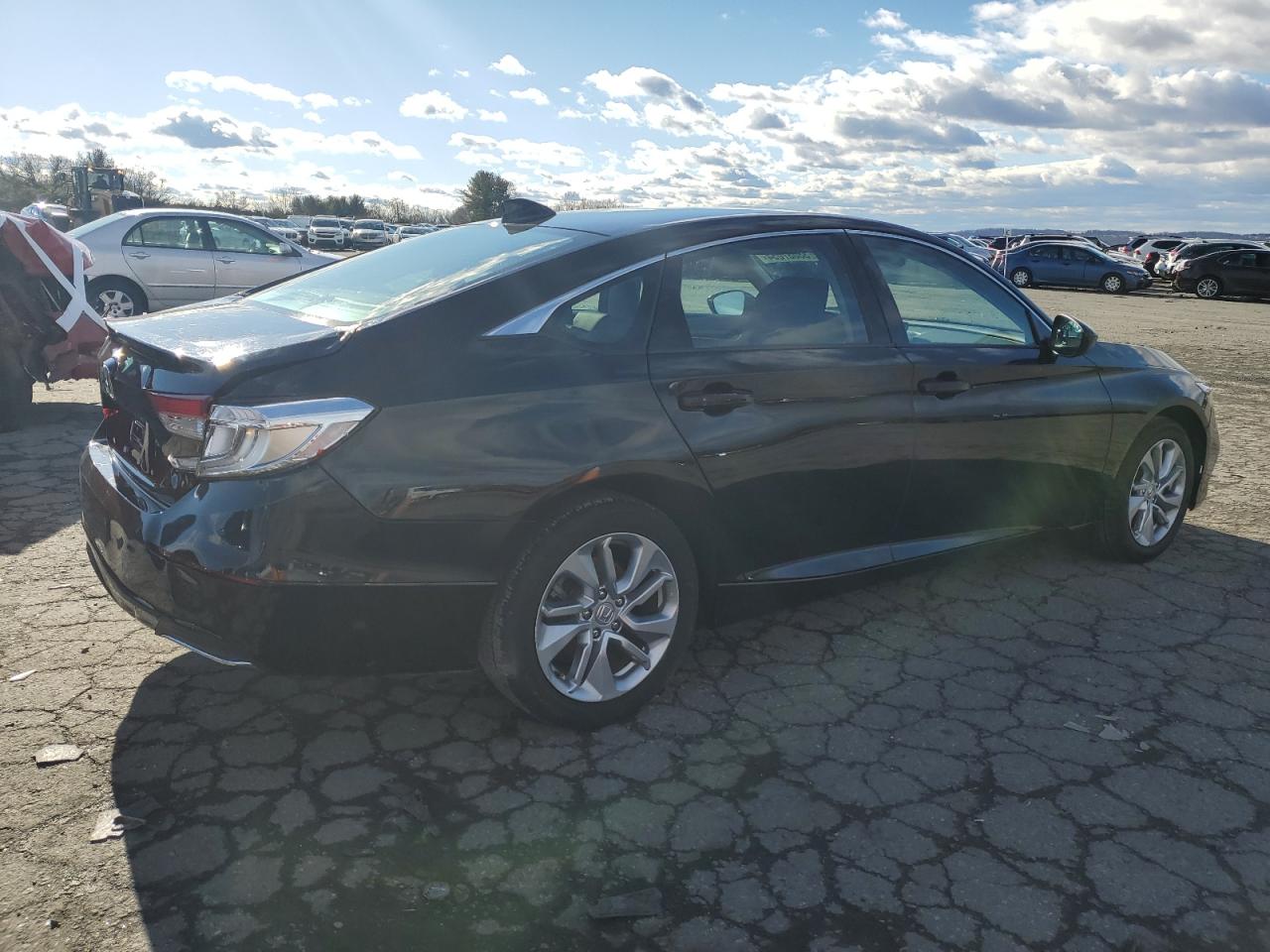 Изображение 3 2019 HONDA ACCORD LX 2019 с VIN 1HGCV1F16KA094999