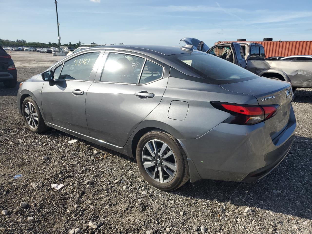 Изображение 2 2022 NISSAN VERSA SV 2022 с VIN 3N1CN8EV4NL861308