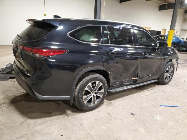 Image 3 of 2021 TOYOTA HIGHLANDER XLE 2021 with VIN 5TDHZRBH1MS085739