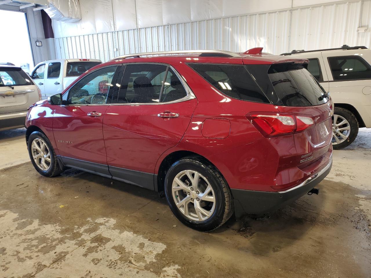 Obraz 2 z 2021 CHEVROLET EQUINOX PREMIER 2021 z VIN 2GNAXNEV1M6123120
