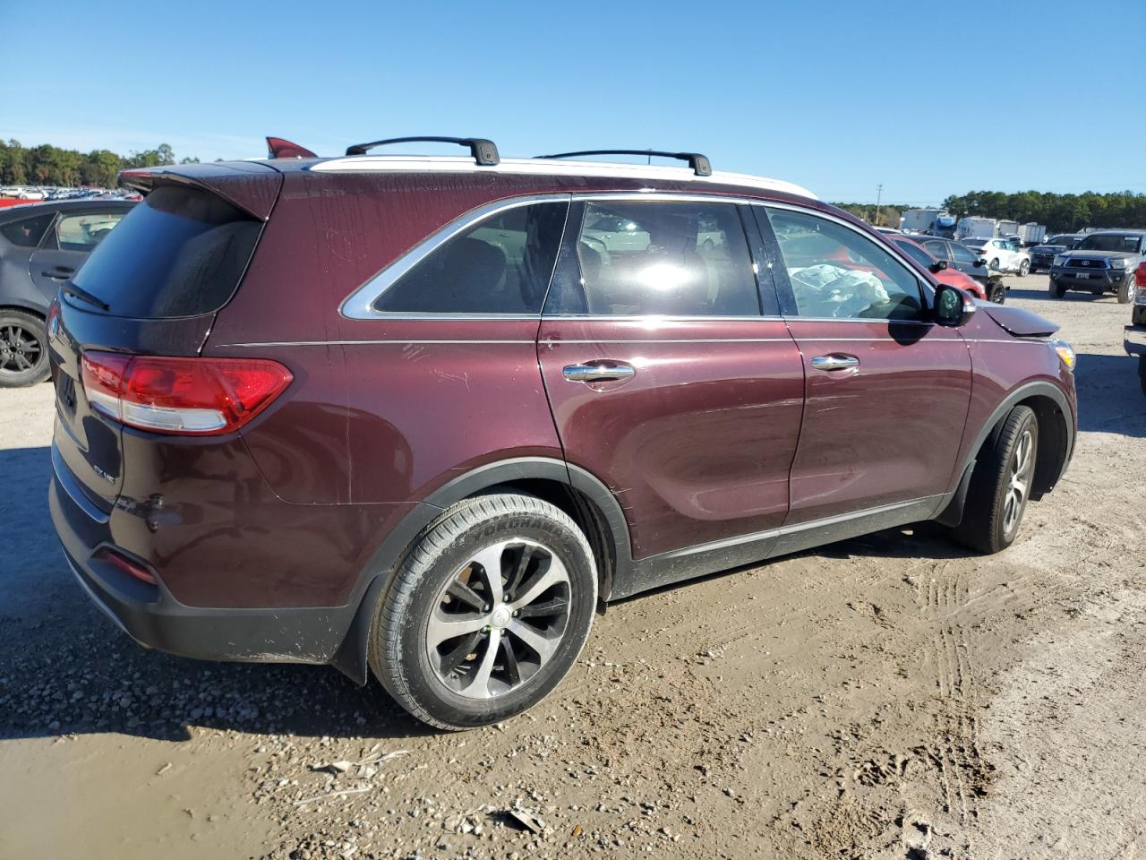 Obraz 3 z 2018 KIA SORENTO EX 2018 z VIN 5XYPH4A52JG387185