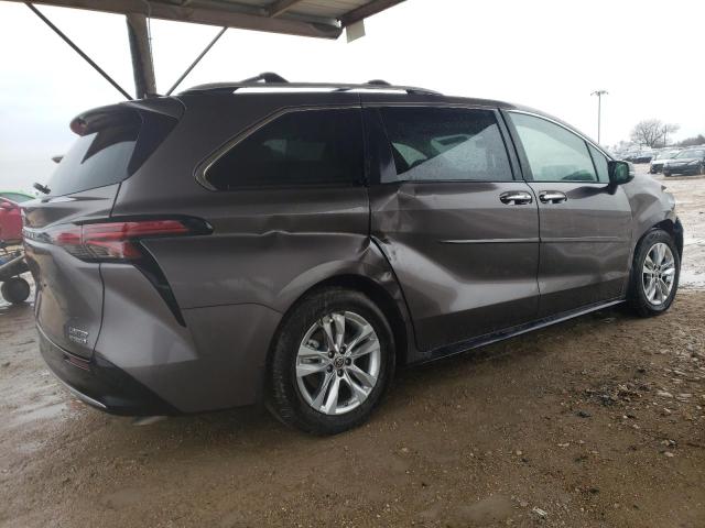 Image 3 of 2022 TOYOTA SIENNA LIMITED 2022 with VIN 5TDZRKEC7NS120524