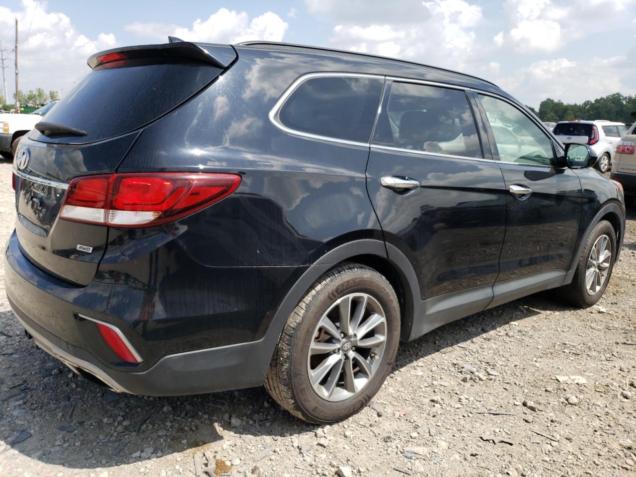 Obraz 3 z 2017 HYUNDAI SANTA FE SE 2017 z VIN KM8SMDHF2HU224335