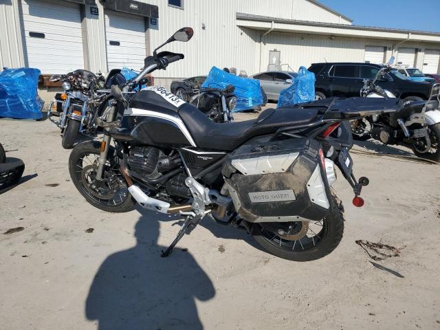 Obraz 3 z 2023 MOTO GUZZI V85 TT GUARDIA D'ONORE 2023 z VIN ZGUKYUE06PM000294