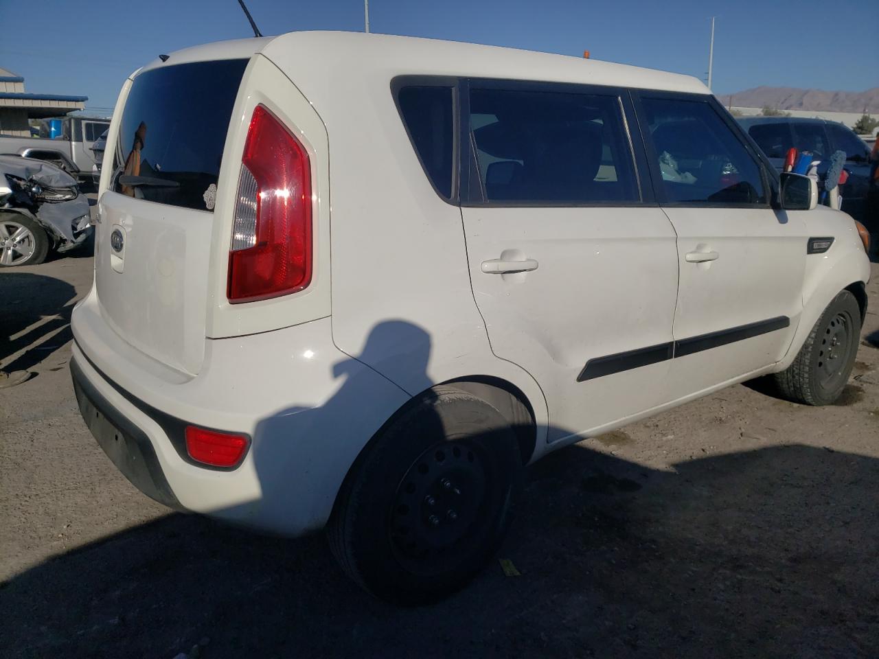 Obraz 3 z 2012 KIA SOUL  2012 z VIN KNDJT2A55C7434170
