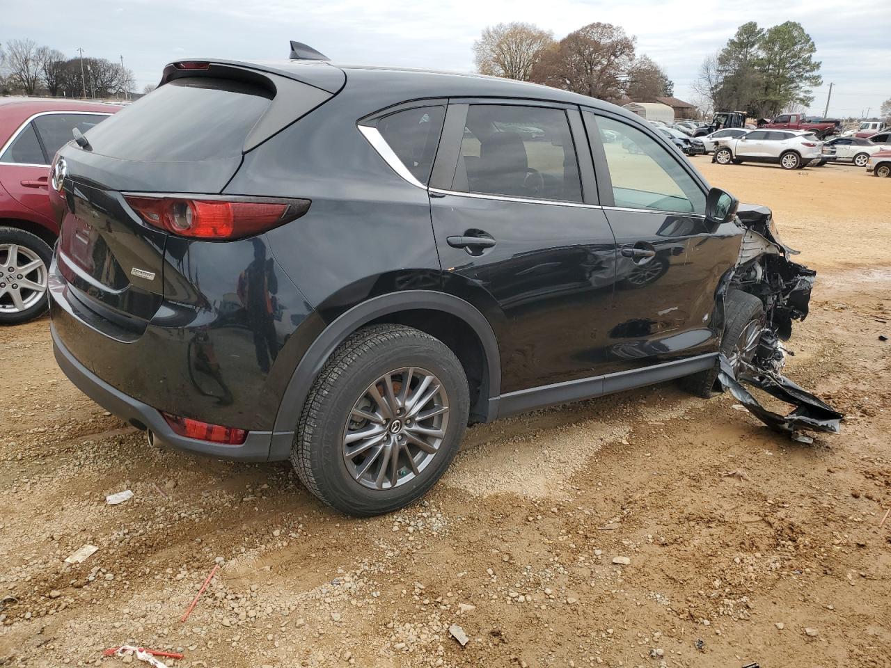 Image 3 of 2019 MAZDA CX-5 TOURING 2019 with VIN JM3KFACM6K0671811