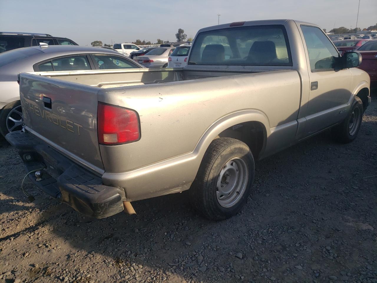 Obraz 3 z 2001 CHEVROLET S TRUCK S10 2001 z VIN 1GCCS14561K163485