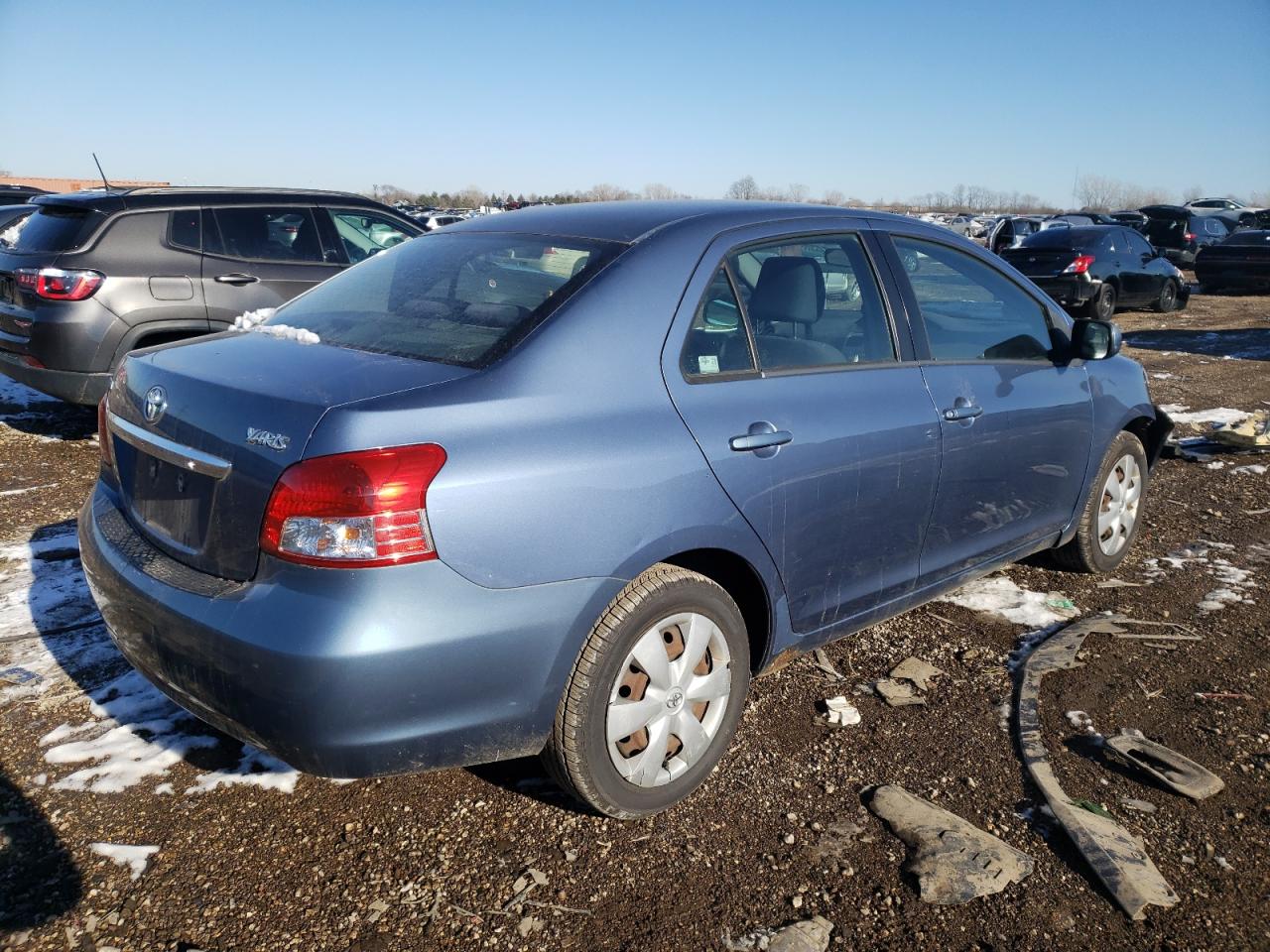 Изображение 3 2007 TOYOTA YARIS  2007 с VIN JTDBT923871132147