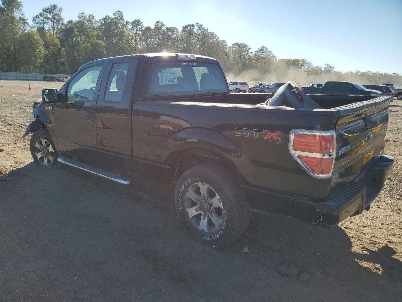 Image 2 of 2013 FORD F150 SUPER CAB 2013 with VIN 1FTFX1EF3DKE85916