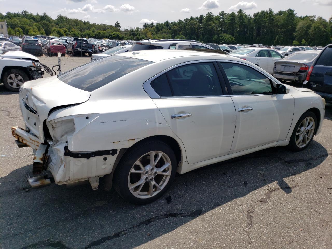 Image 3 of 2014 NISSAN MAXIMA S 2014 with VIN 1N4AA5AP6EC480471