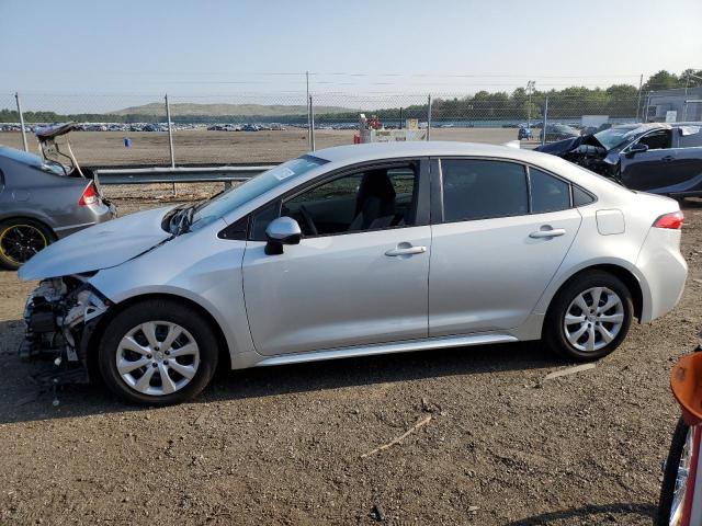 Image 1 of 2022 TOYOTA COROLLA LE 2022 with VIN 5YFEPMAE1NP322100