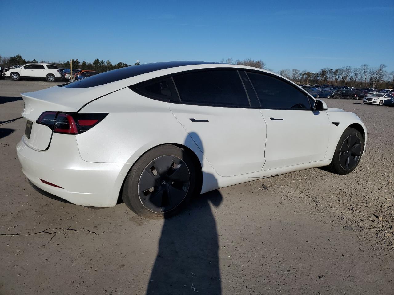 Изображение 3 2021 TESLA MODEL 3  2021 с VIN 5YJ3E1EA1MF853732