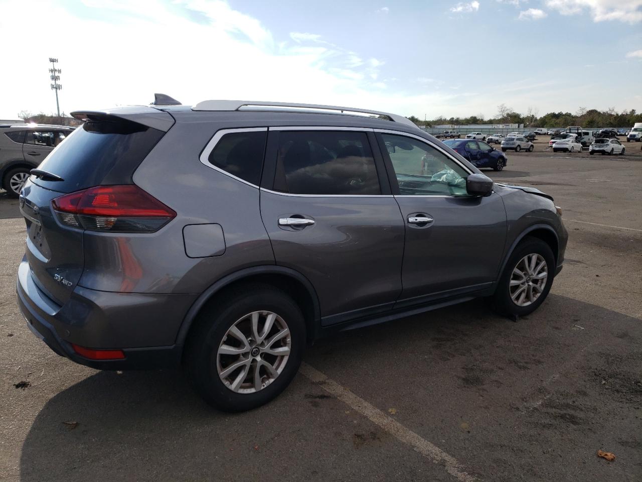 Image 3 of 2020 NISSAN ROGUE S 2020 with VIN KNMAT2MVXLP525138