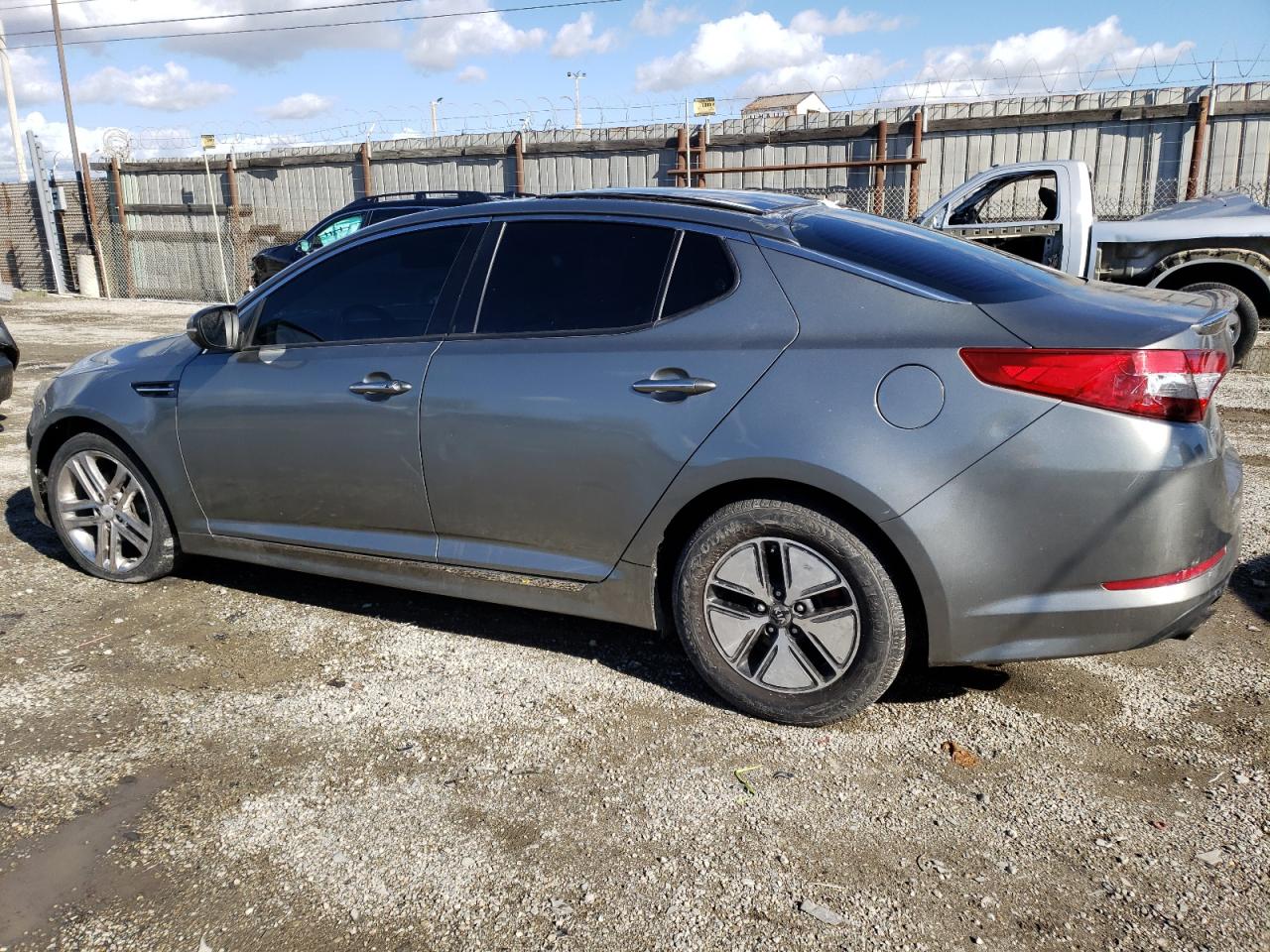 Image 2 of 2013 KIA OPTIMA SX 2013 with VIN 5XXGR4A67DG157821