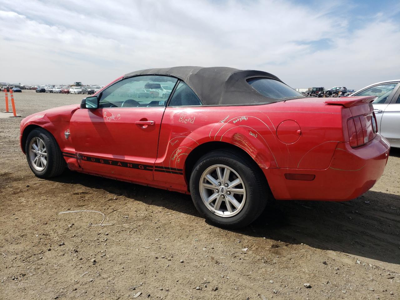 Изображение 2 2009 FORD MUSTANG  2009 с VIN 1ZVHT84N195104265