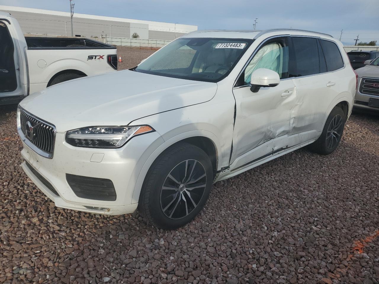Obraz 2020 VOLVO XC90 T6 MOMENTUM 2020