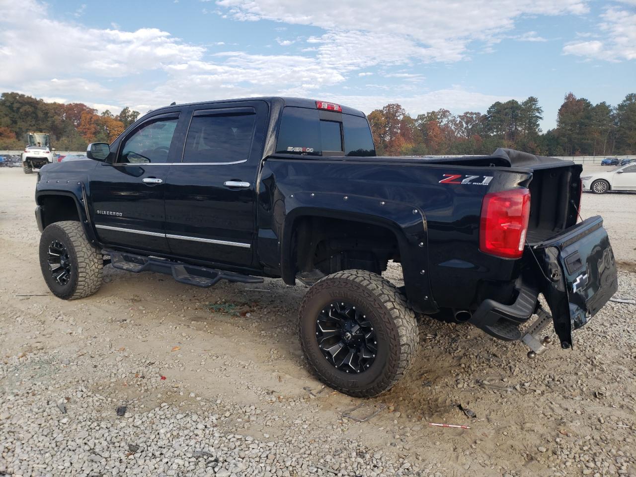 Изображение 2 2018 CHEVROLET SILVERADO K1500 LTZ 2018 с VIN 3GCUKSEC8JG321825