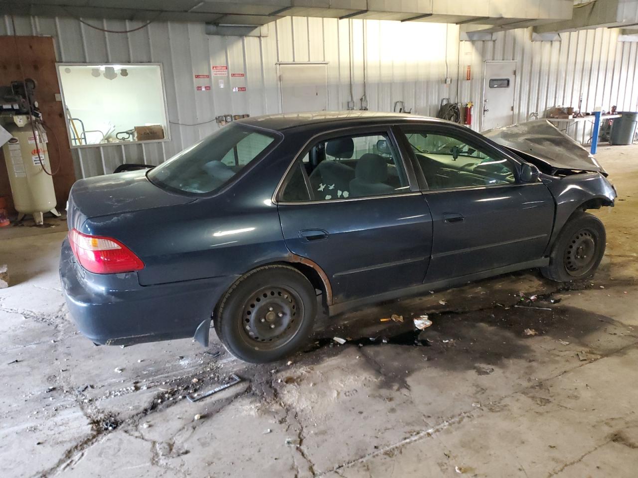 Изображение 3 2000 HONDA ACCORD LX 2000 с VIN 1HGCG554XYA052471