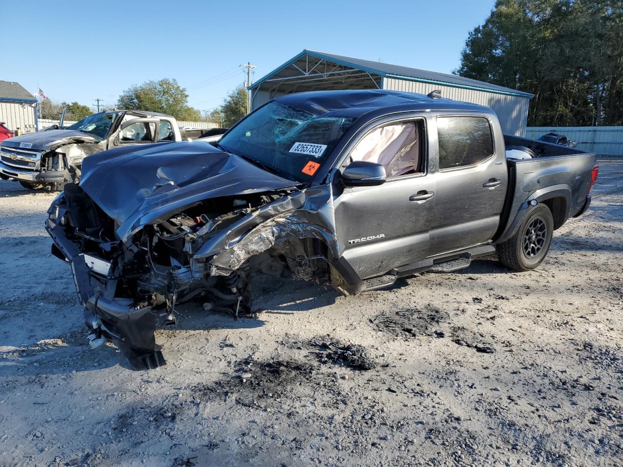 Image 1 of 2022 TOYOTA TACOMA DOUBLE CAB 2022 with VIN 3TMAZ5CN0NM165307