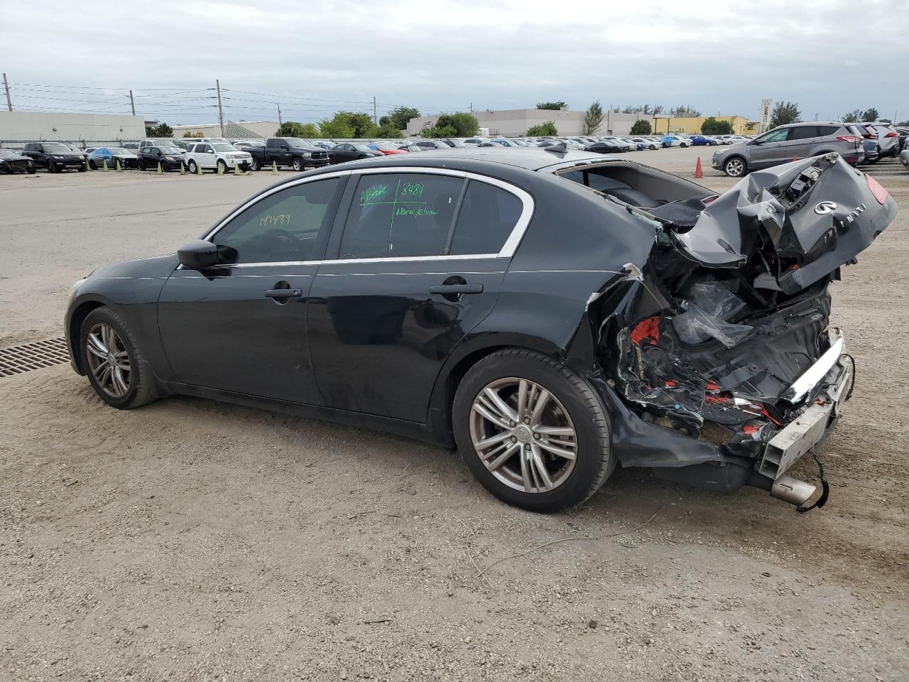 Obraz 2 z 2013 INFINITI G37 BASE 2013 z VIN JN1CV6AP8DM304045