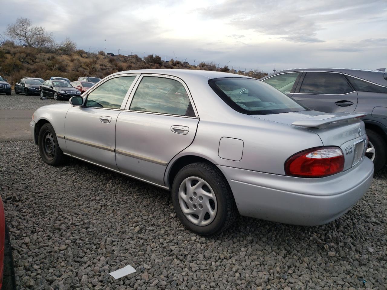 Изображение 2 2001 MAZDA 626 ES 2001 с VIN 1YVGF22DX15212279
