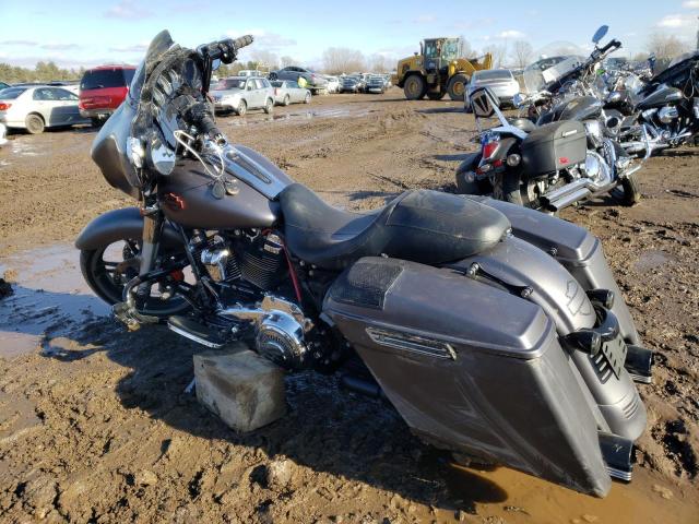 Obraz 3 z 2017 HARLEY-DAVIDSON FLHXS STREET GLIDE SPECIAL 2017 z VIN 1HD1KRC16HB652479