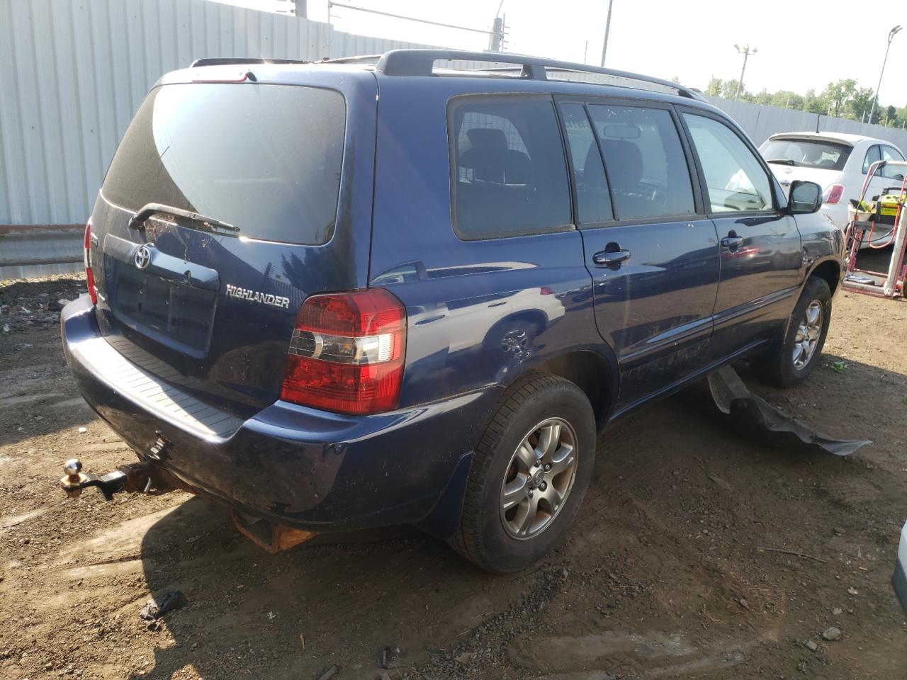 Obraz 3 z 2005 TOYOTA HIGHLANDER LIMITED 2005 z VIN JTEEP21A450133495