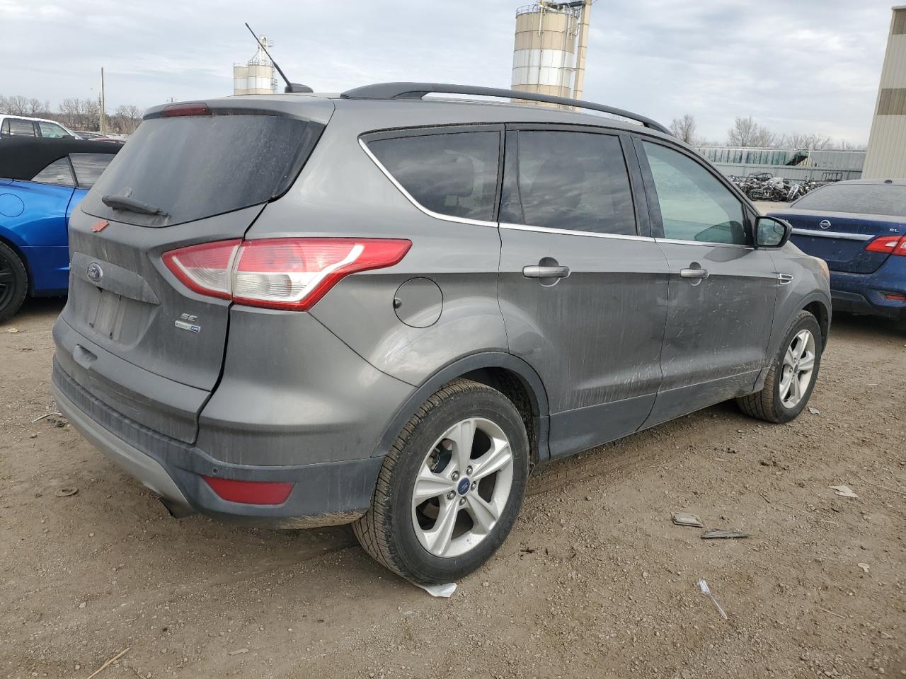 Image 3 of 2014 FORD ESCAPE SE 2014 with VIN 1FMCU9G92EUD10690