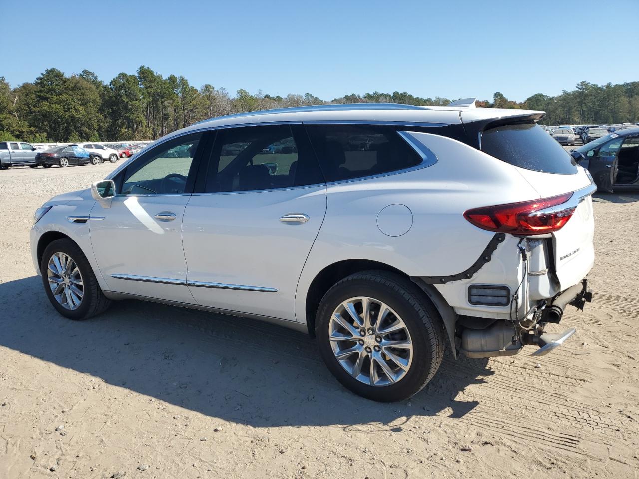 Obraz 2 z 2020 BUICK ENCLAVE PREMIUM 2020 z VIN 5GAERCKW3LJ148903