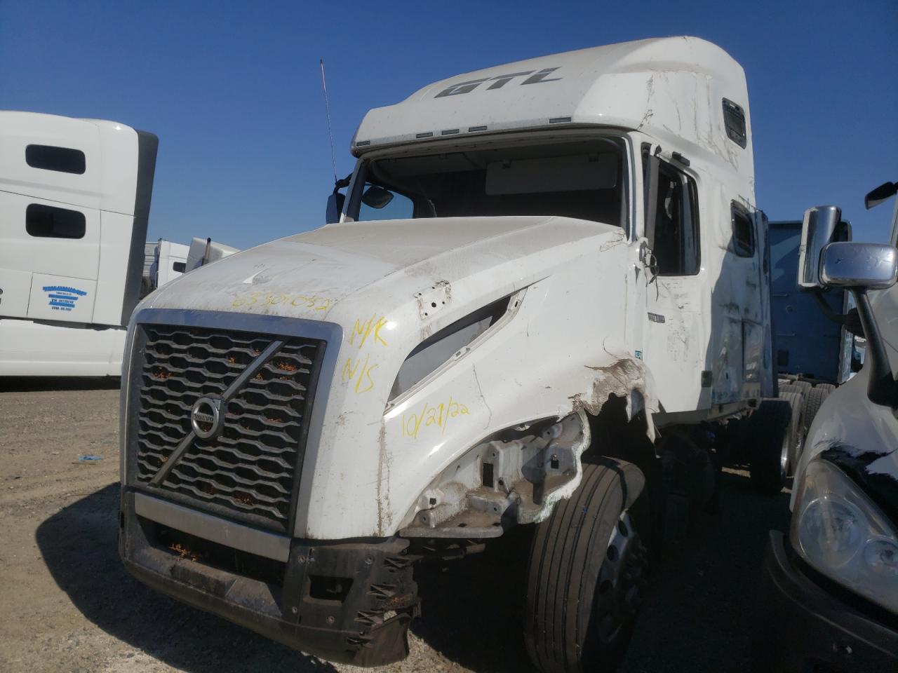 Obraz 2 z 2021 VOLVO VN VNL 2021 z VIN 4V4NC9EH9MN282443