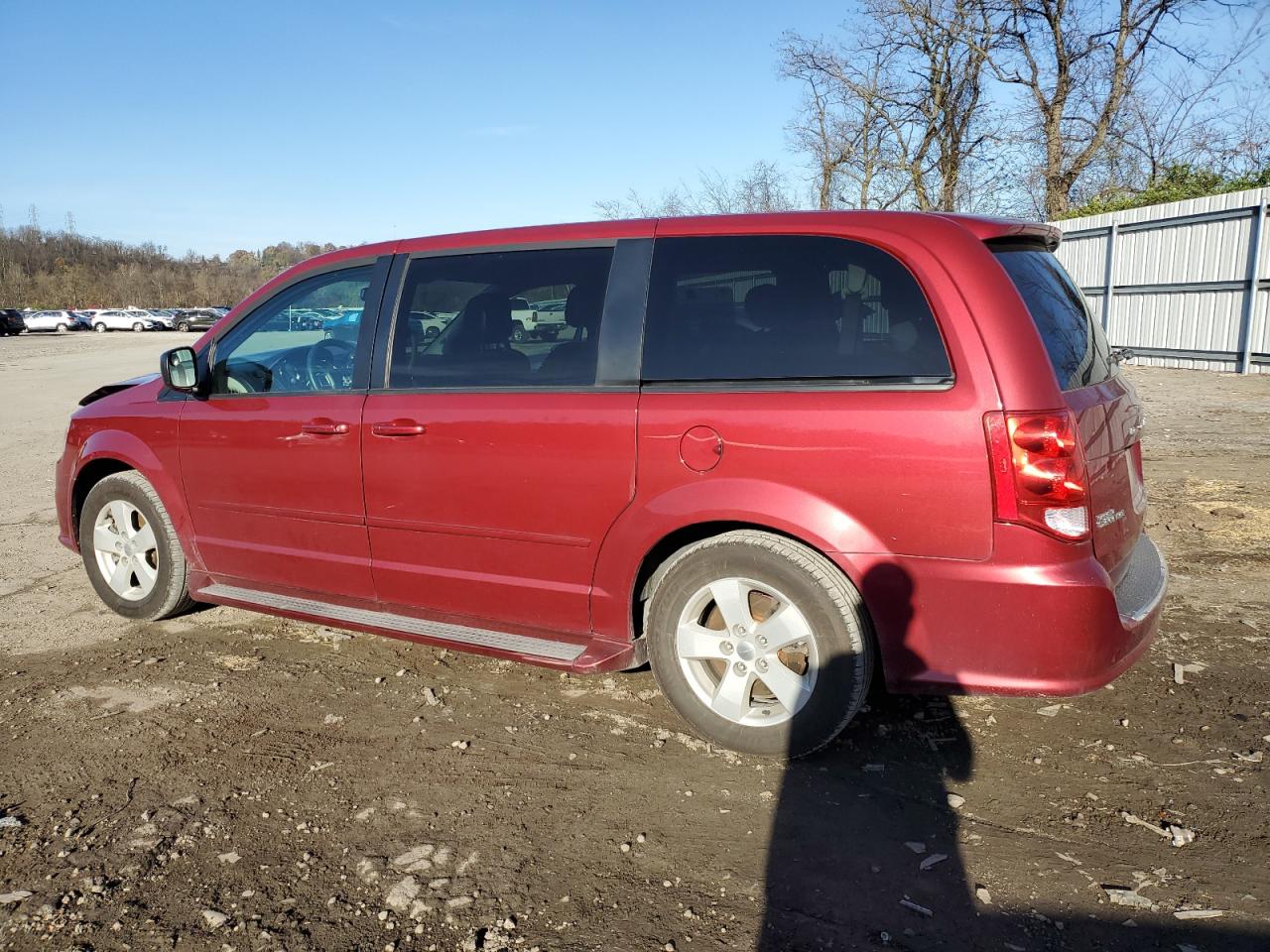 Изображение 2 2015 DODGE GRAND CARAVAN SE 2015 с VIN 2C4RDGBG5FR624292