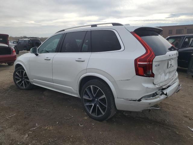 Obraz 2 z 2019 VOLVO XC90 T6 MOMENTUM 2019 z VIN YV4A22PK8K1483202