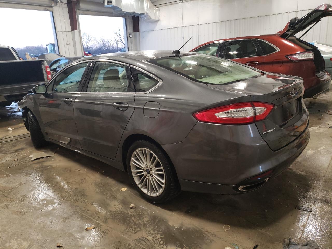 Изображение 2 2016 FORD FUSION SE 2016 с VIN 3FA6P0T93GR367801