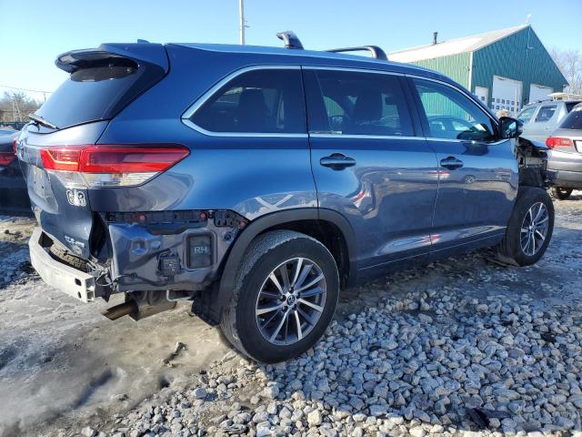 Image 3 of 2018 TOYOTA HIGHLANDER SE 2018 with VIN 5TDJZRFH5JS842729
