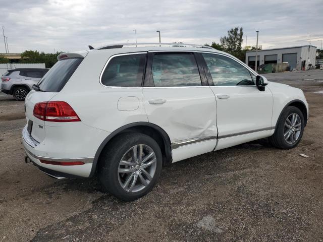 Изображение 3 2015 VOLKSWAGEN TOUAREG V6 TDI 2015 с VIN WVGEP9BPXFD008247