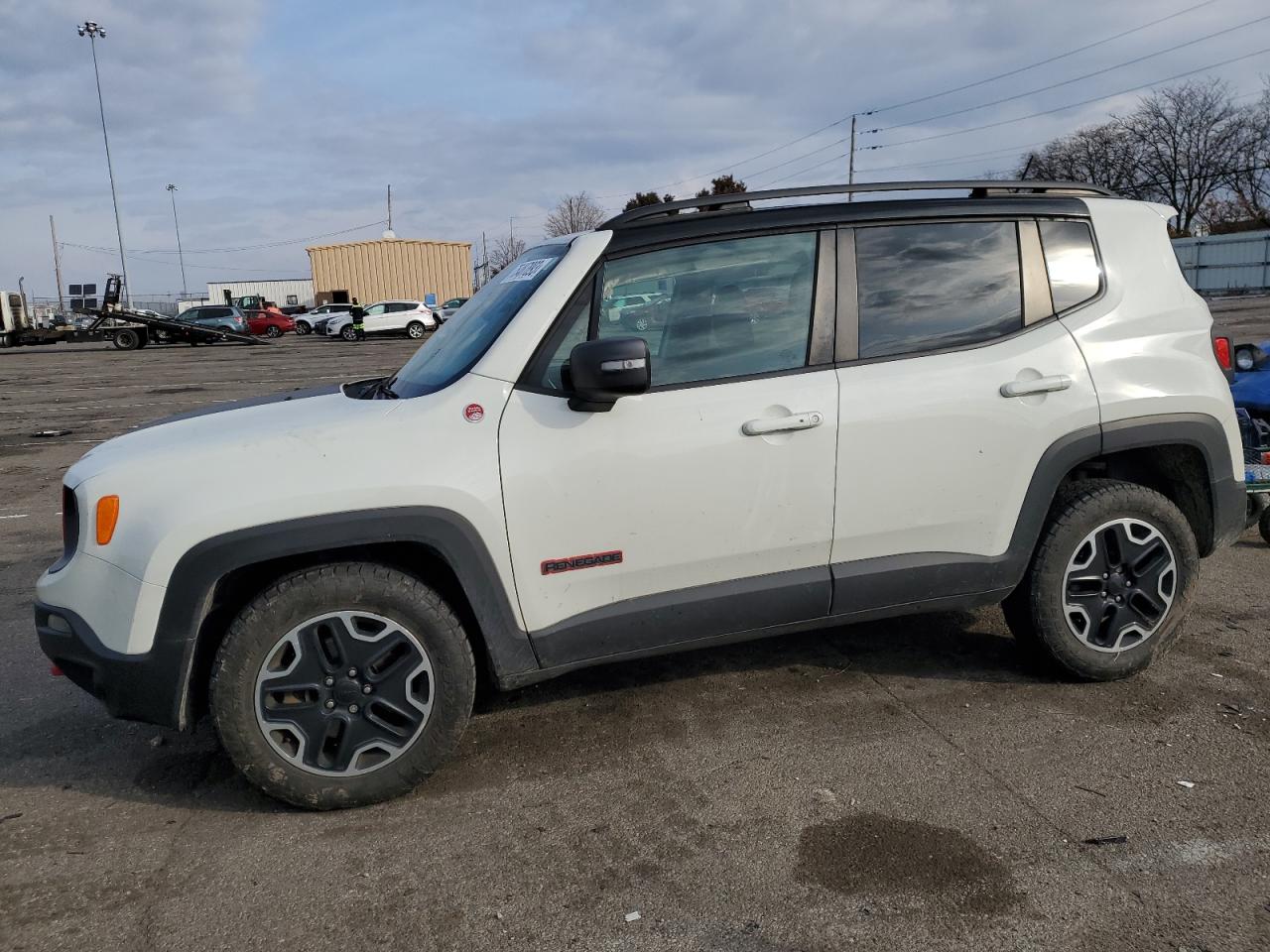 2016 JEEP RENEGADE TRAILHAWK 2016 image