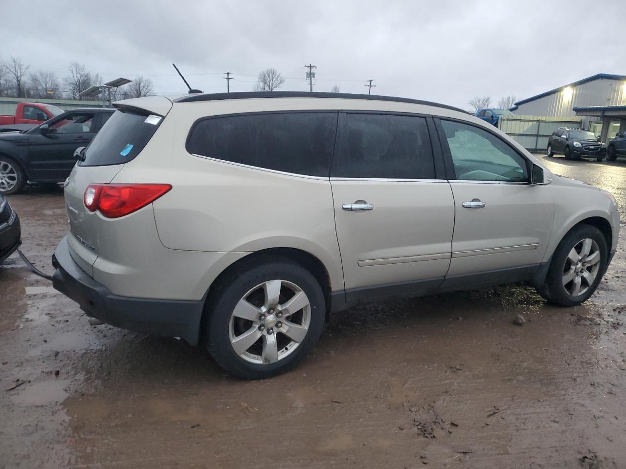 Obraz 3 z 2010 CHEVROLET TRAVERSE LTZ 2010 z VIN 1GNLVHEDXAS129160