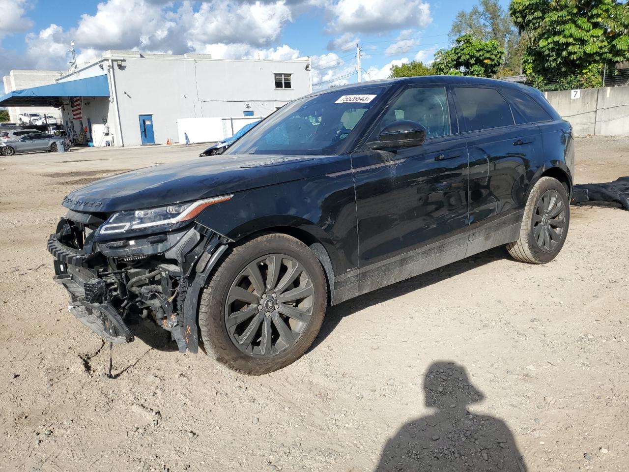 Image 1 of 2019 LAND ROVER RANGE ROVER VELAR R-DYNAMIC SE 2019 with VIN SALYL2EV6KA794700