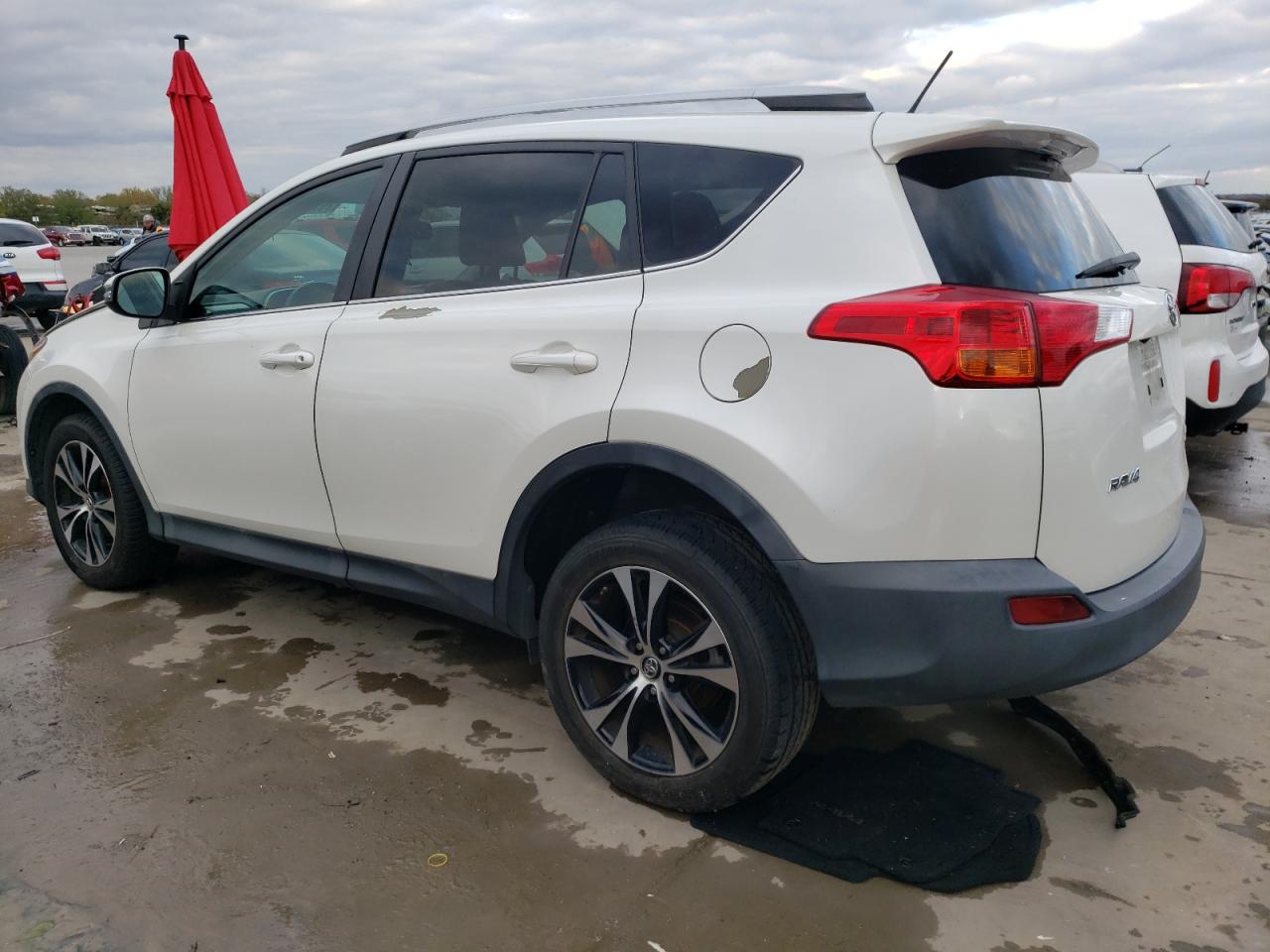 Изображение 2 2015 TOYOTA RAV4 LIMITED 2015 с VIN 2T3DFREV1FW237352