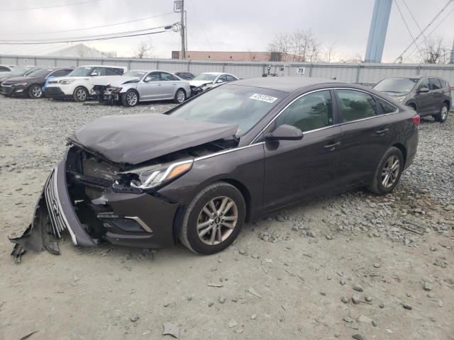 Image 1 of 2015 HYUNDAI SONATA SE 2015 with VIN 5NPE24AF7FH131738