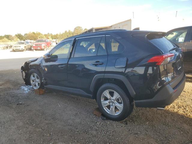 Image 2 of 2020 TOYOTA RAV4 XLE 2020 with VIN JTMP1RFV2LJ032255