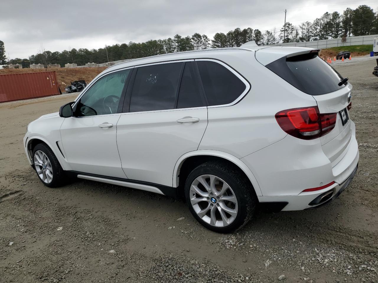 Изображение 2 2017 BMW X5 SDRIVE35I 2017 с VIN 5UXKR2C38H0W43738