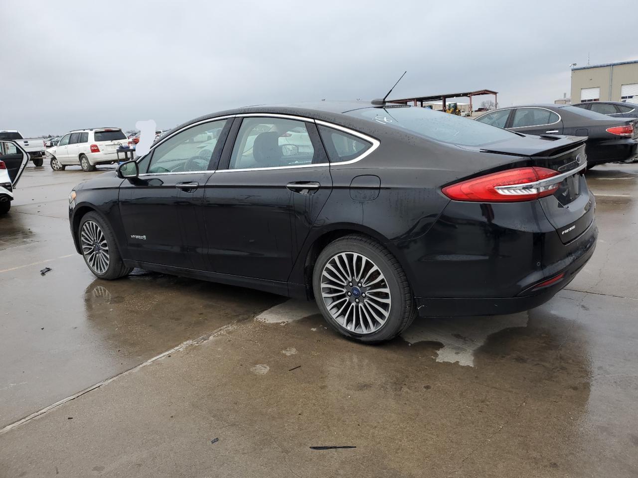 Image 2 of 2018 FORD FUSION TITANIUM/PLATINUM HEV 2018 with VIN 3FA6P0RU7JR128142