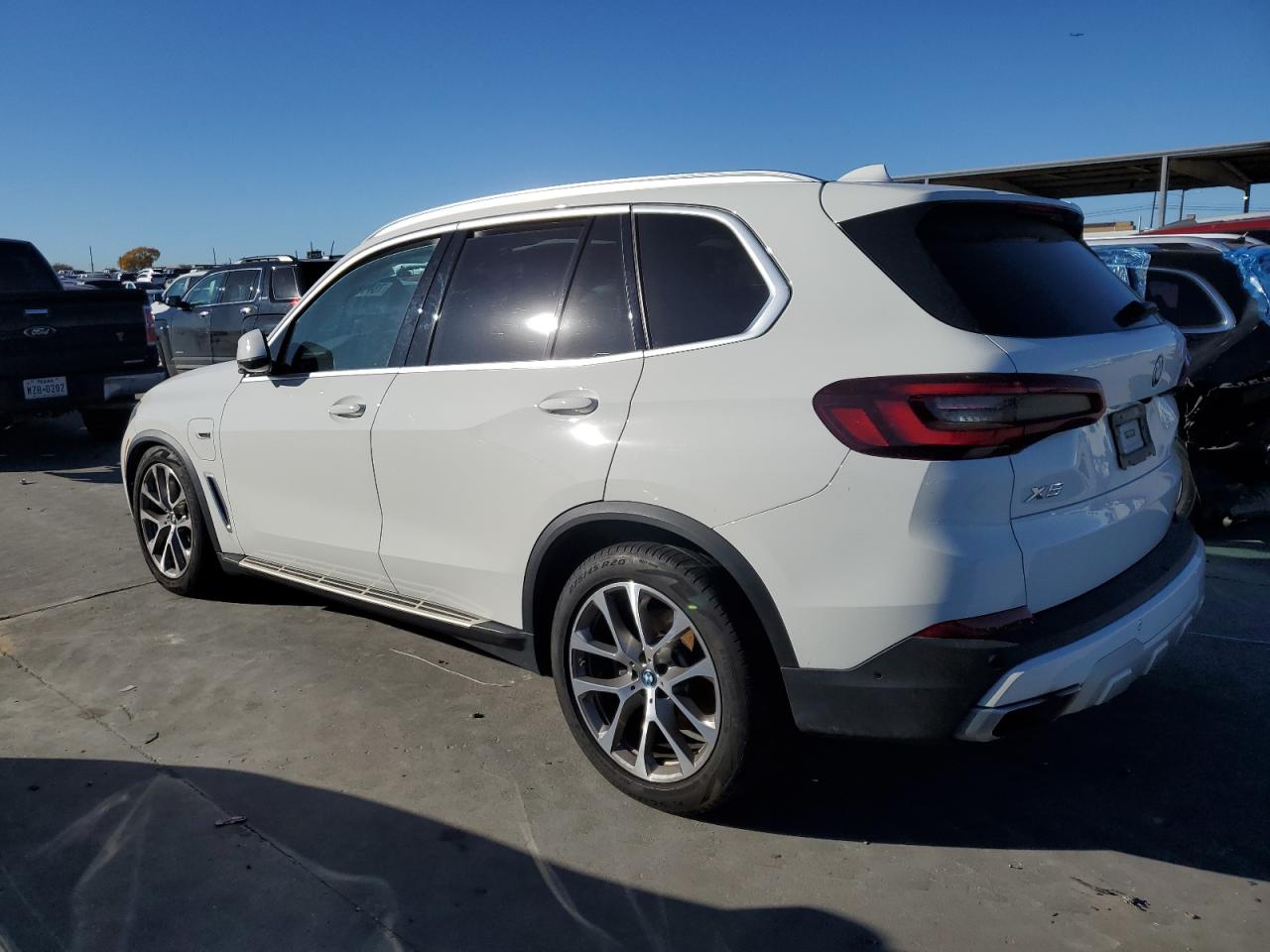 Image 2 of 2023 BMW X5 XDRIVE45E 2023 with VIN 5UXTA6C02P9N93051