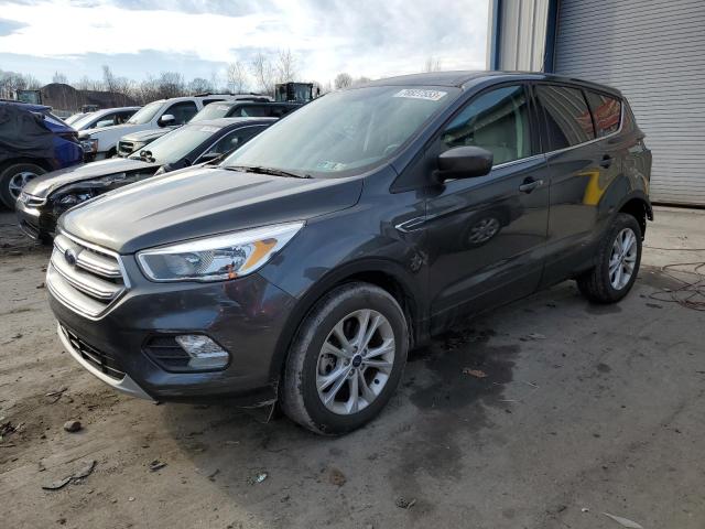 Obraz 1 z 2019 FORD ESCAPE SE 2019 z VIN 1FMCU9GD6KUC18790