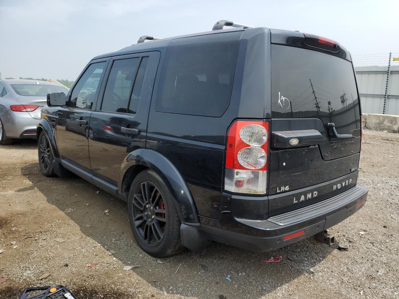 Image 2 of Land Rover Lr4 Hse 2012 with VIN SALAG2D48CA601950